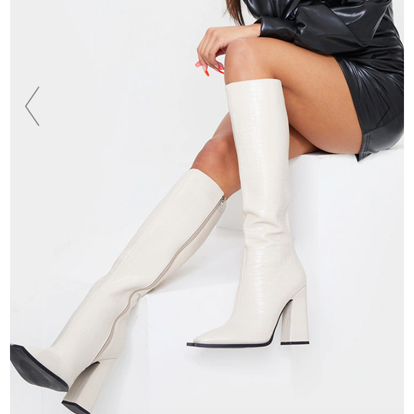 PrettyLittleThing Shoes - CREAM CROC HIGH BLOCK HEEL KNEE BOOTS by PrettyLittleThing